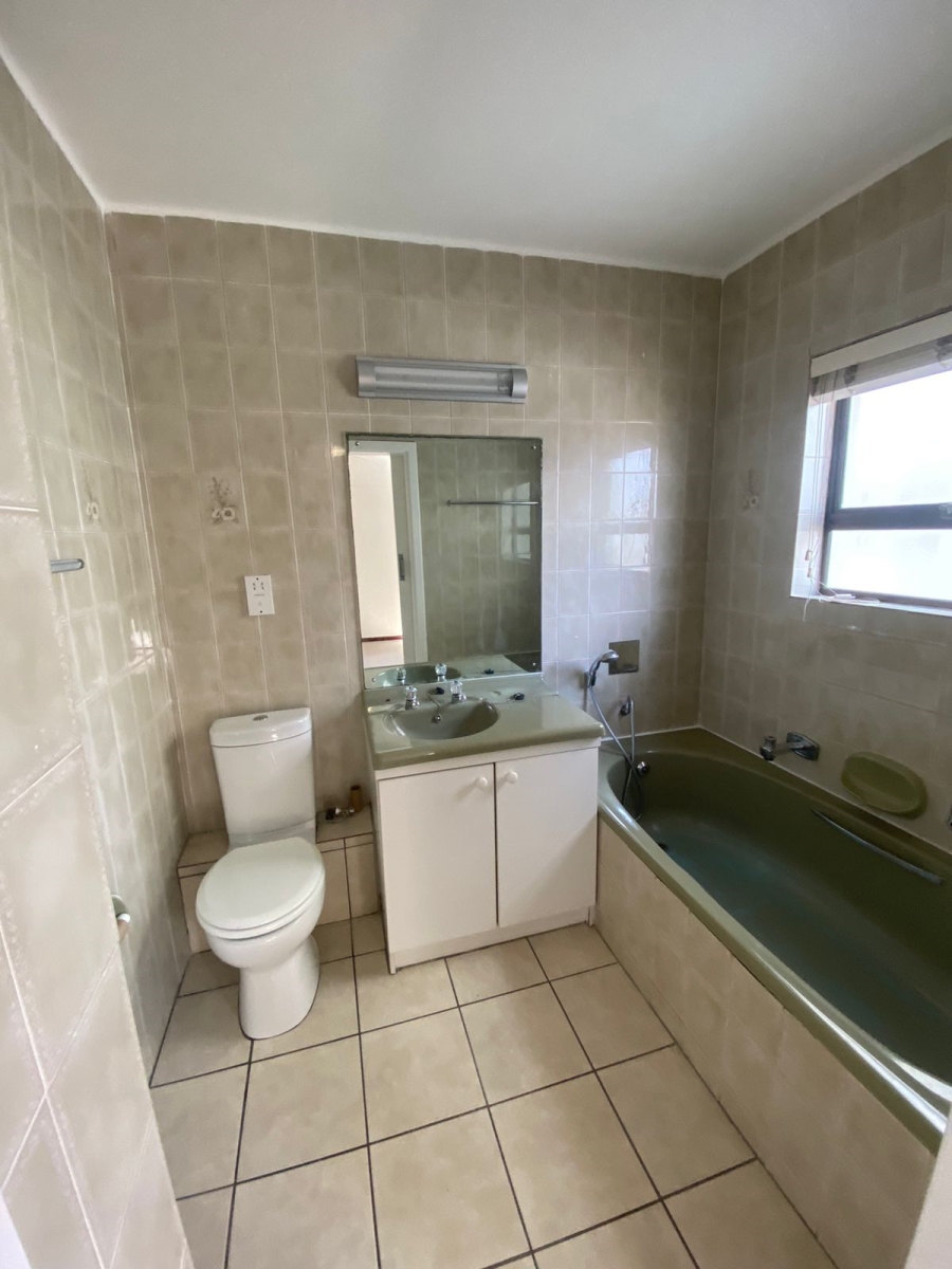 To Let 3 Bedroom Property for Rent in Strand North Western Cape